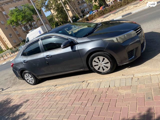 מודעת רכב טויוטה קורולה