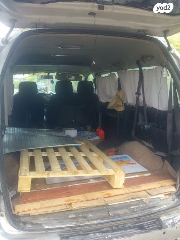 יונדאי H-1 / i800