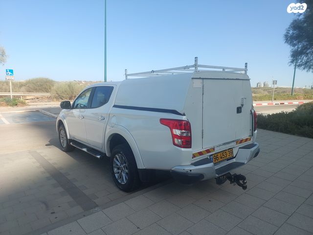 מיצובישי טרייטון / L200