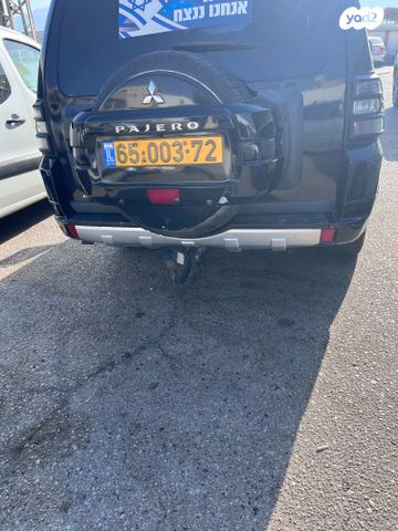 מיצובישי פג'רו