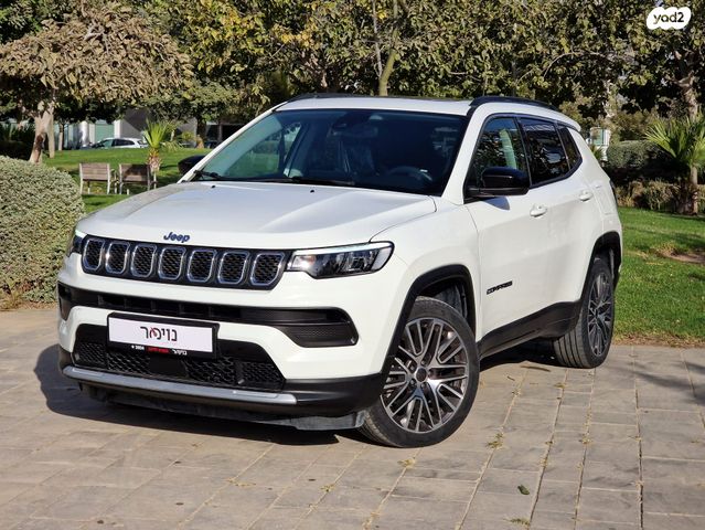מודעת רכב ג'יפ קומפאס