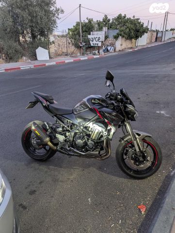 מודעת רכב קאוואסאקי Z900