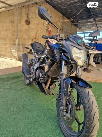 קאוואסאקי Z250