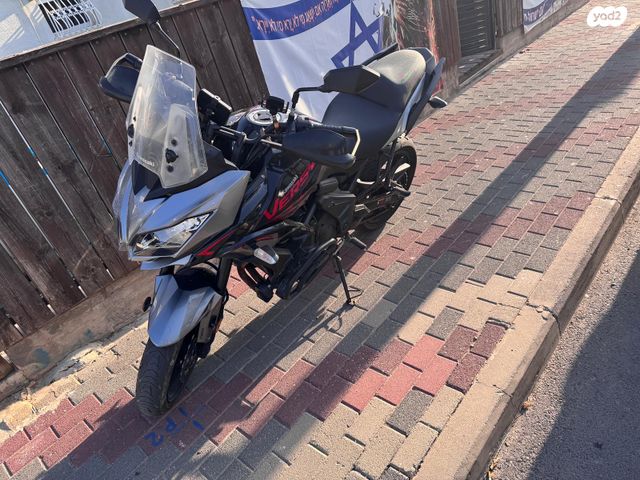 קאוואסאקי Versys 650