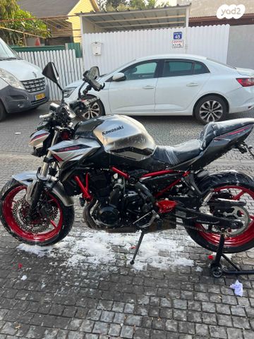 קאוואסאקי Z650 abs