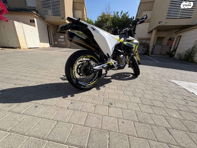 הוסקוורנה SM701