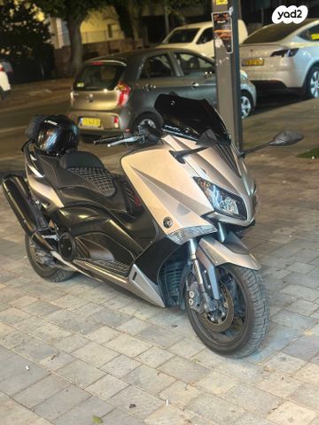 ימאהה T-Max 530