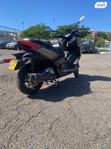 ימאהה X-Max 250