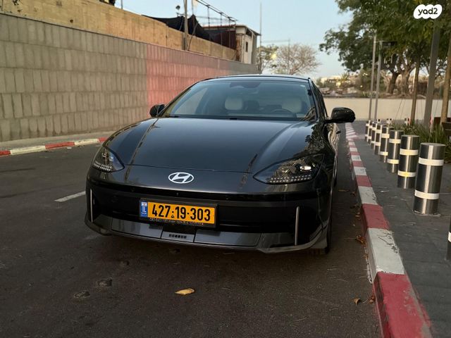 יונדאי איוניק 6