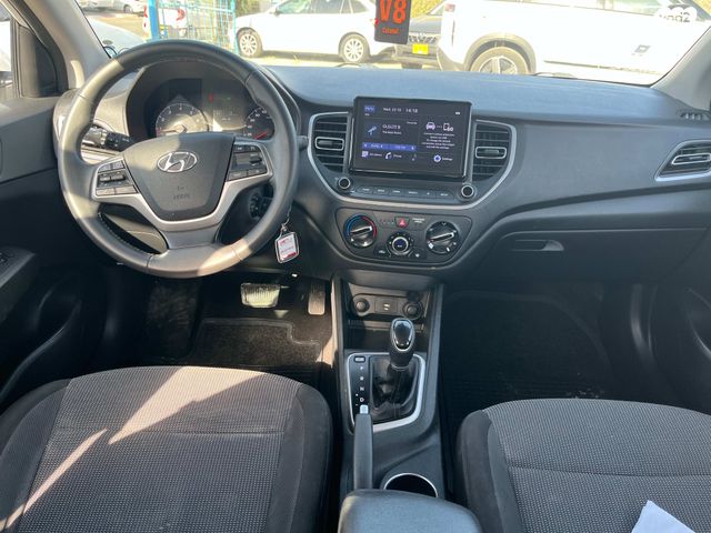 יונדאי אקסנט i25