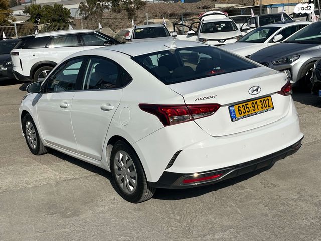 יונדאי אקסנט i25