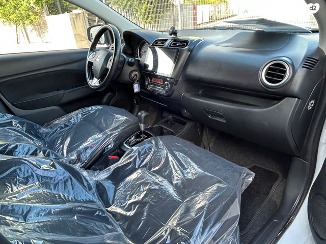 מיצובישי ספייס סטאר