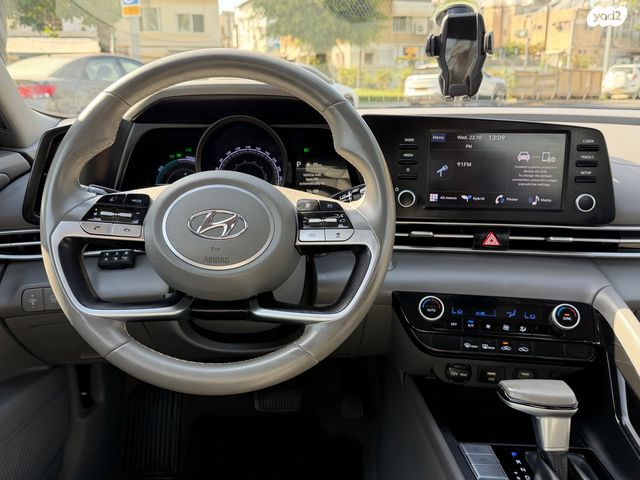 יונדאי אלנטרה