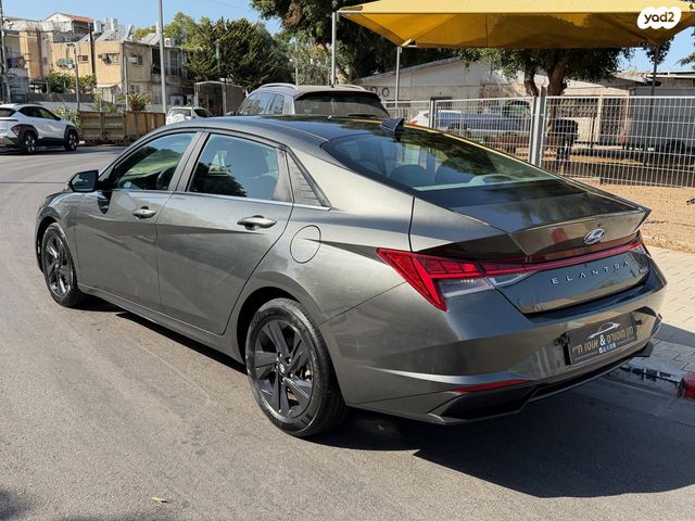 יונדאי אלנטרה