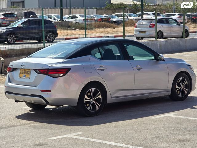 ניסאן סנטרה