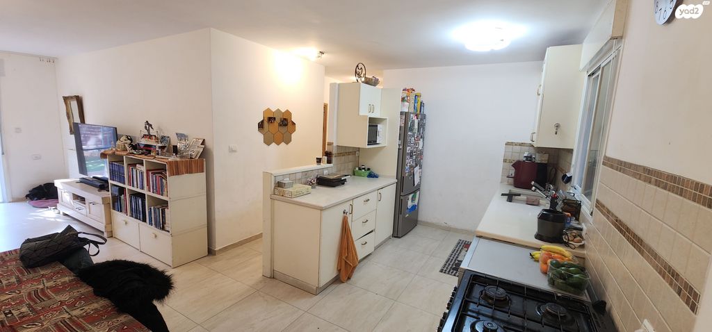 דירת גן, מבוא הגפן 16, העמק, צור הדסה