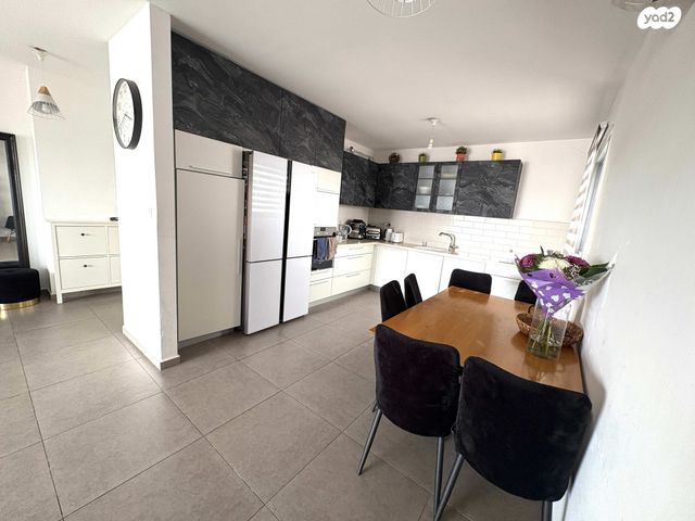 דירה, שמעון דובנוב 2, רחובות הצעירה, רחובות