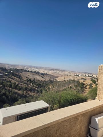 בית פרטי/ קוטג', המצדים 7, המצדים, מעלה אדומים