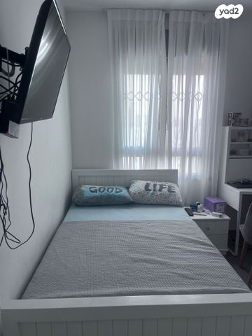 דירה, שדרות הרצל 8, נאות שמיר, יבנה