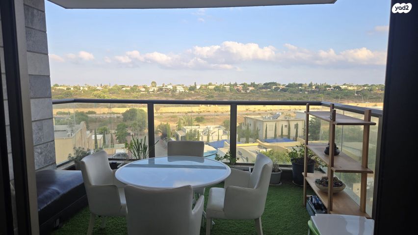 דירה, הר סיני 2, היובל, אור עקיבא