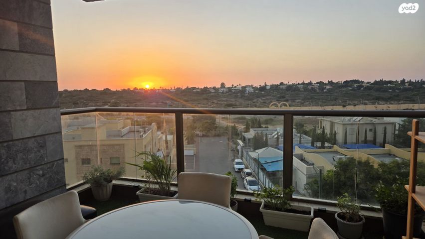 דירה, הר סיני 2, היובל, אור עקיבא