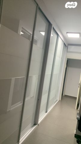 דירה, שדרות הרצל 8, נאות שמיר, יבנה