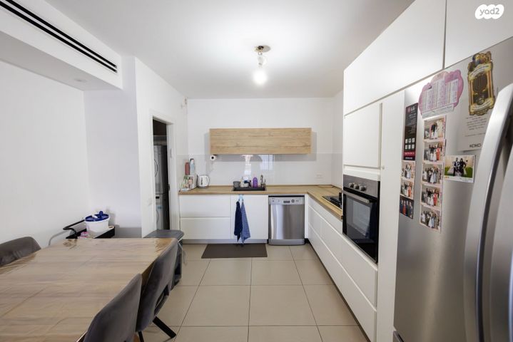 דירת גן, אליהו הנביא 31, פסגות אפק, ראש העין