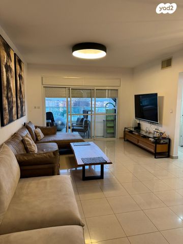 יוסף שפרינצק 37