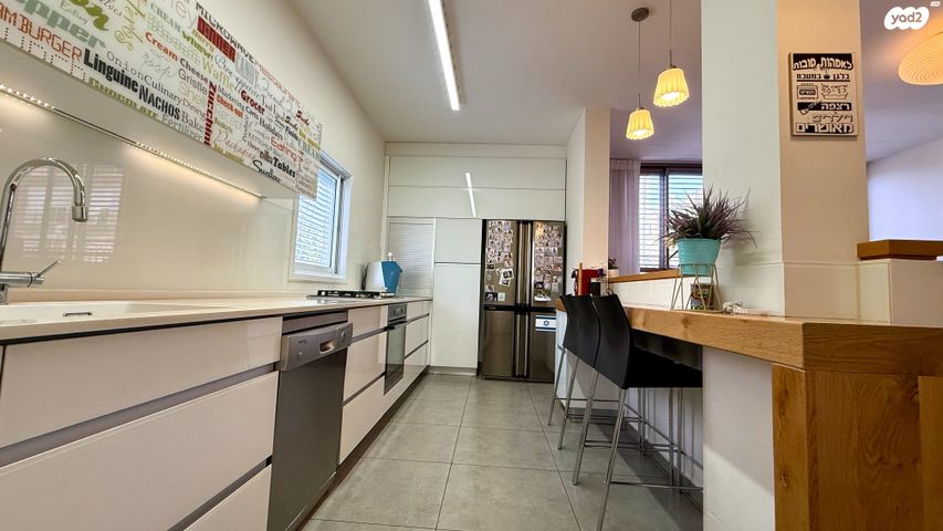 דירה, ברוך שפינוזה 16, ב' / צפון מערב העיר, רחובות