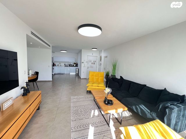 דירה, המשוט 3, נאות רבין, יבנה