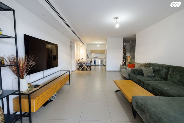 דירת גן, אליהו הנביא 31, פסגות אפק, ראש העין