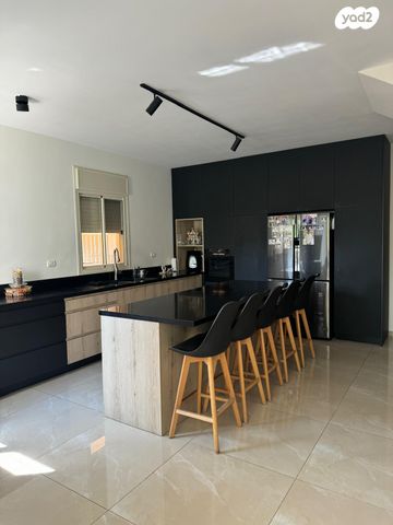 דופלקס, ישראל פולי פוליאקוב 8, קרית האמנים, מצליח, רמלה