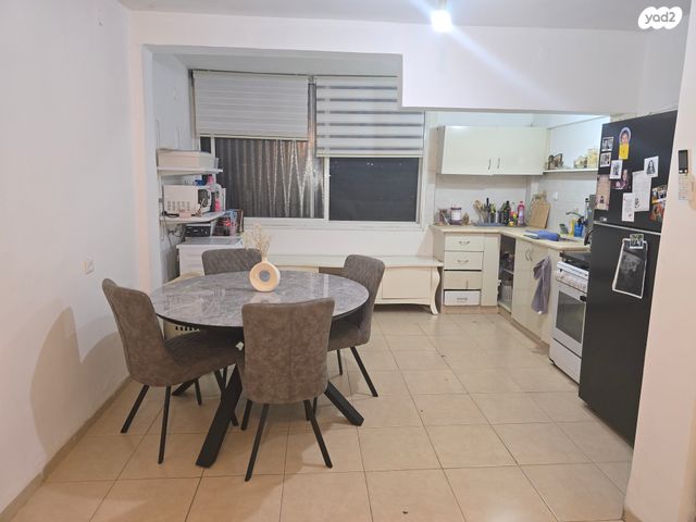 מעלה הבנים 126