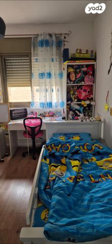 דירה, הדרים 33, חלומות זכרון, זכרון יעקב