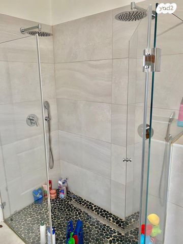 דו משפחתי, הארגמן 3, אורנית, אורנית