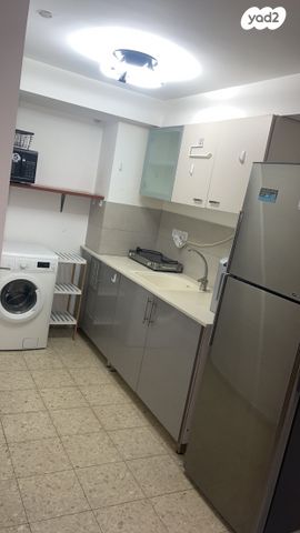 מרתף/ פרטר, הפזית 4, נווה ים, ראשון לציון