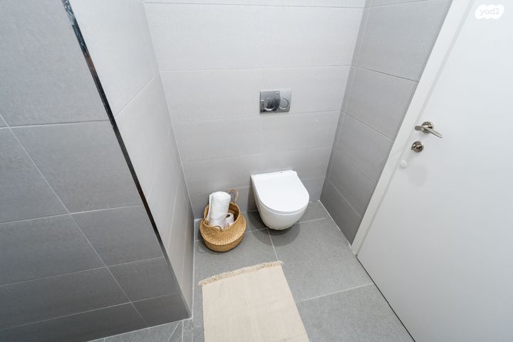 דירה, דרך העצמאות 37, שער פלמר, תחנת רכבת השמונה, חיפה