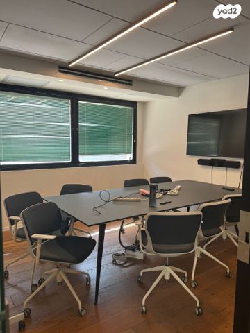 משרדים, דובנוב 10, גני שרונה, קרית הממשלה, תל אביב יפו