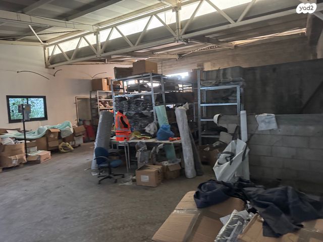 חנויות/ שטח מסחרי, שדרות ההסתדרות 176, אזור תעשיה מפרץ, חיפה