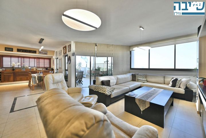 הנשיא הראשון 