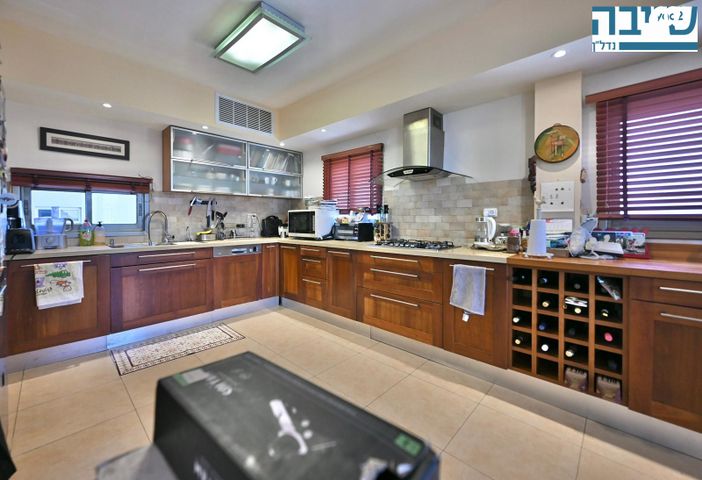 דופלקס, הנשיא הראשון, א' / צפון מזרח העיר, רחובות