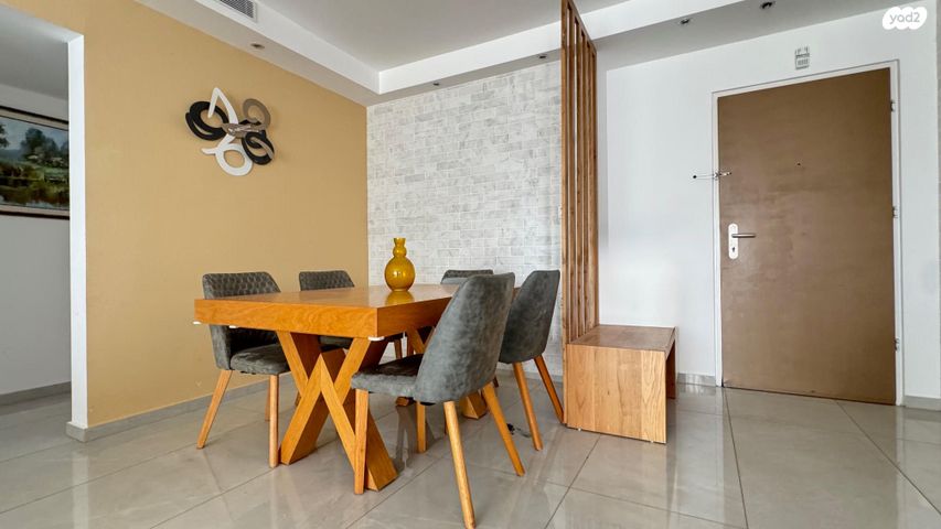 דירה, המפרש 1, נאות רבין, יבנה