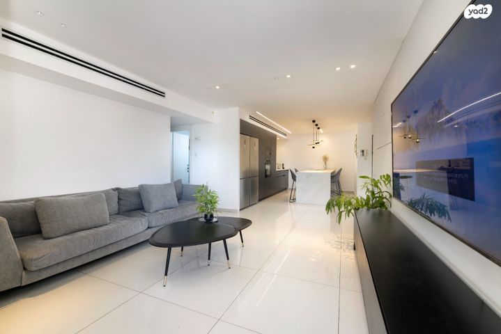 דירה, סביוני נצר סירני, נס ציונה