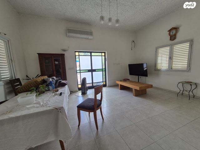 בית פרטי/ קוטג', רחובות