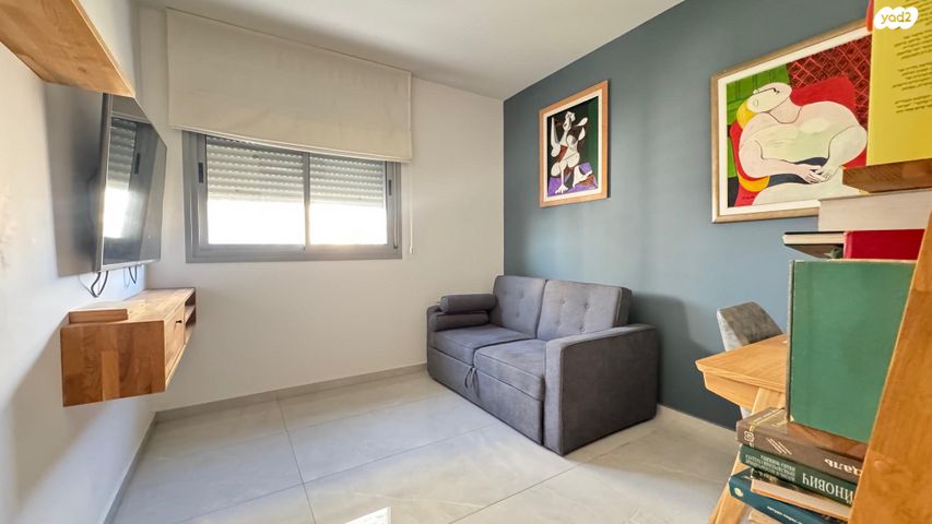 דירה, המפרש 1, נאות רבין, יבנה