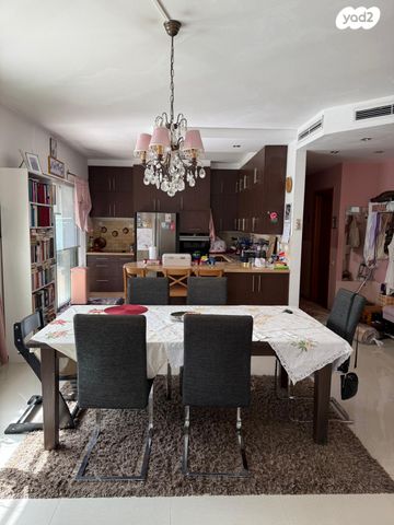 דירה, הסופר 3, בית הכרם, רמת בית הכרם, ירושלים