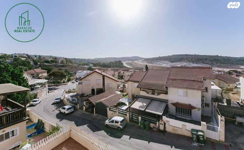 דו משפחתי, האורן 8, בית שמש