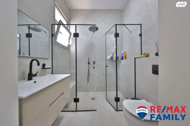 גג/ פנטהאוז, שדרות בית וגן, בית וגן, קרית אתא