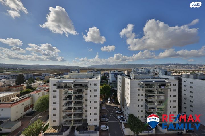 גג/ פנטהאוז, שדרות בית וגן, בית וגן, קרית אתא