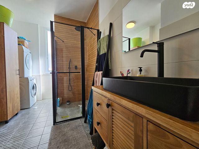 דירה, הרב הרצוג, תל גנים, גבעתיים